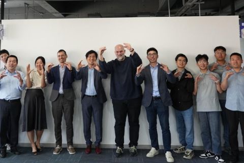弘讯科技举办Rust技术闭门研讨会，以芯片可信基础与安全软件架构协同探索工业控制系统下一代技术路径